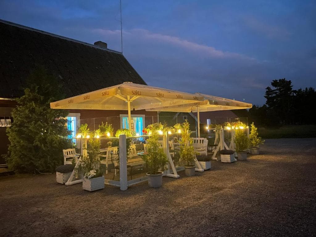 Emmaste Teemaja cafe